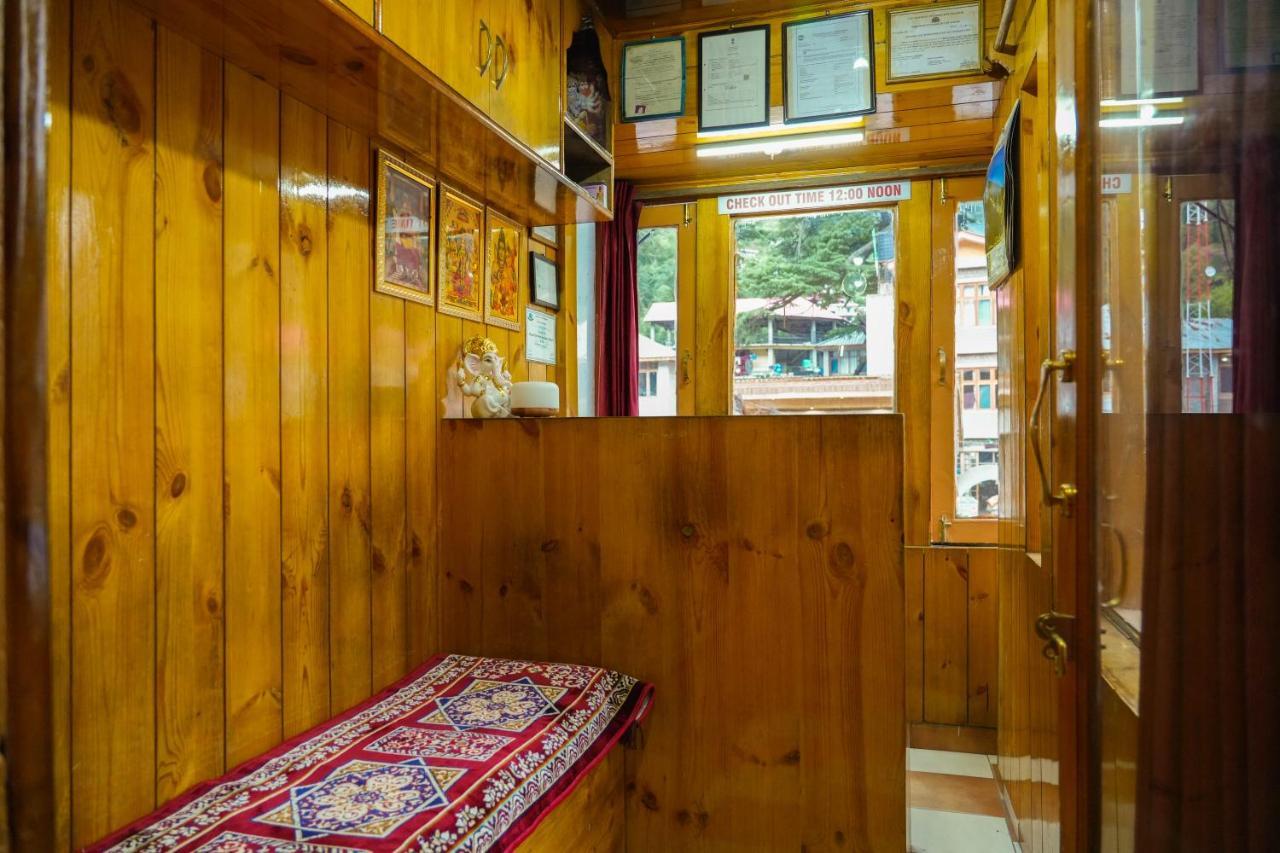Hotel Grass Land Manāli Dış mekan fotoğraf